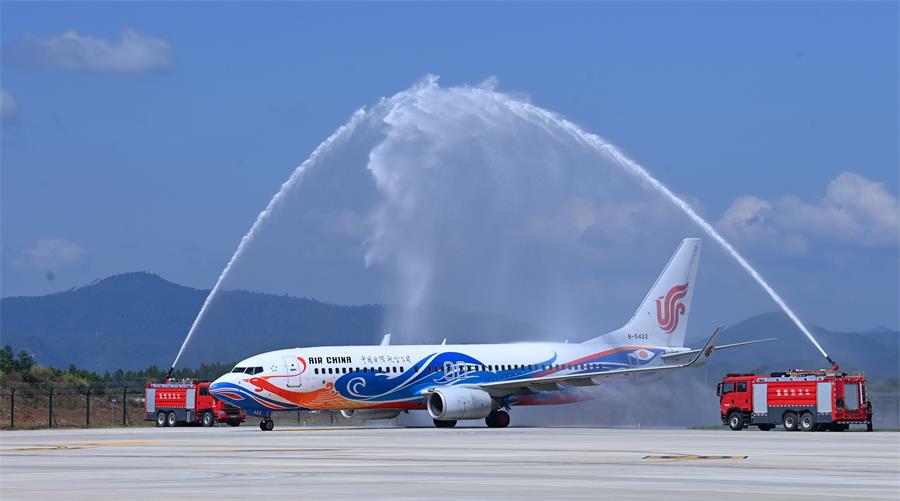 贛州瑞金機(jī)場(chǎng)正式通航